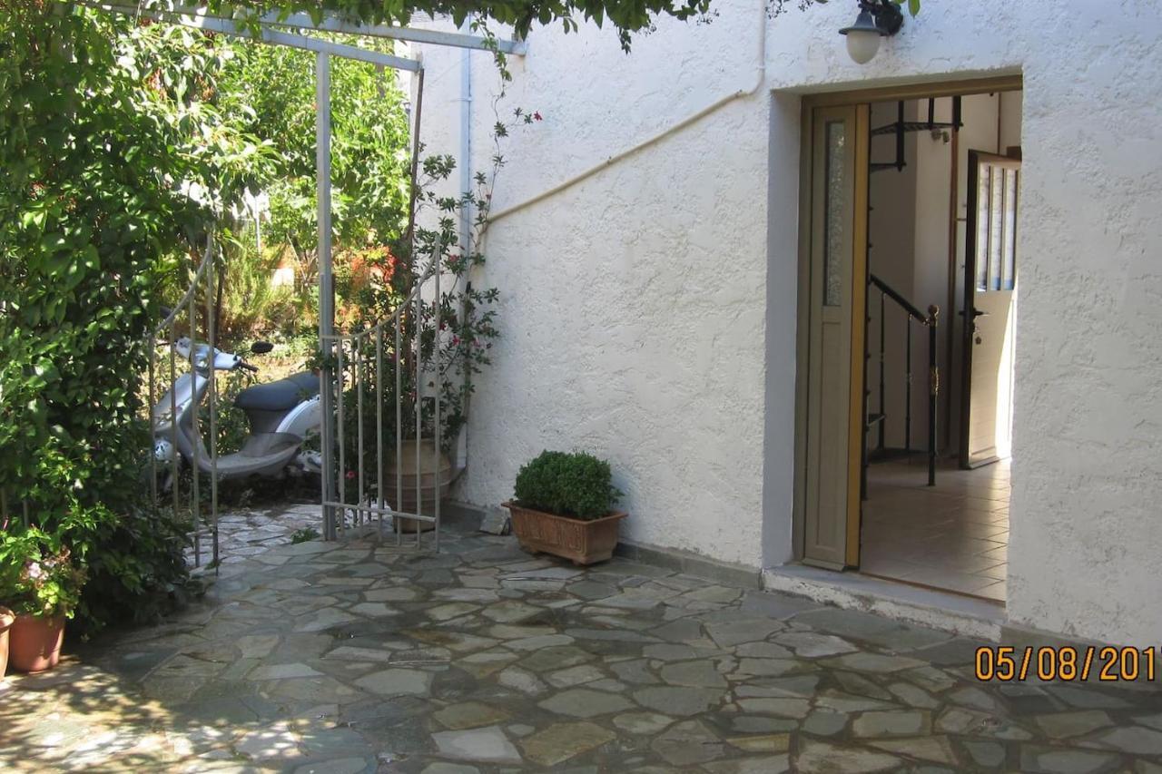 Pirgaki Studios Kardamyli Extérieur photo